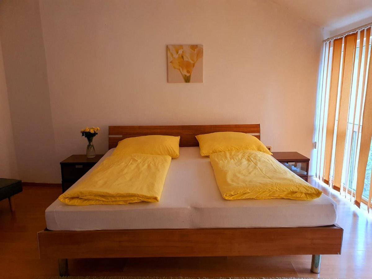 Apartman U Slunecnice Husinetz Buitenkant foto
