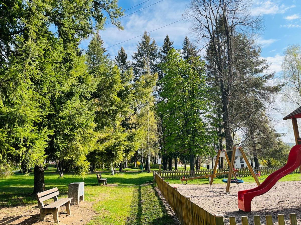 Apartman U Slunecnice Husinetz Buitenkant foto