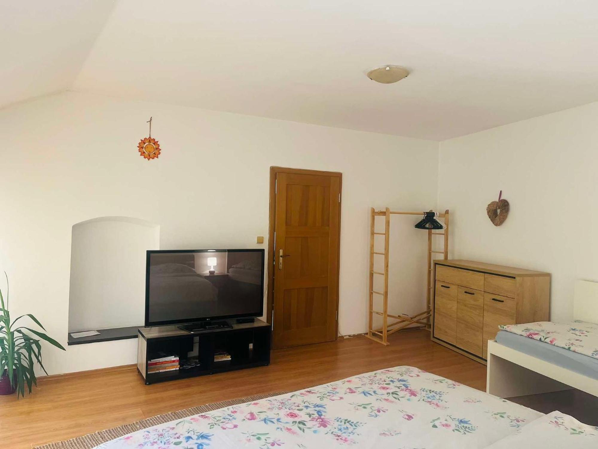 Apartman U Slunecnice Husinetz Buitenkant foto